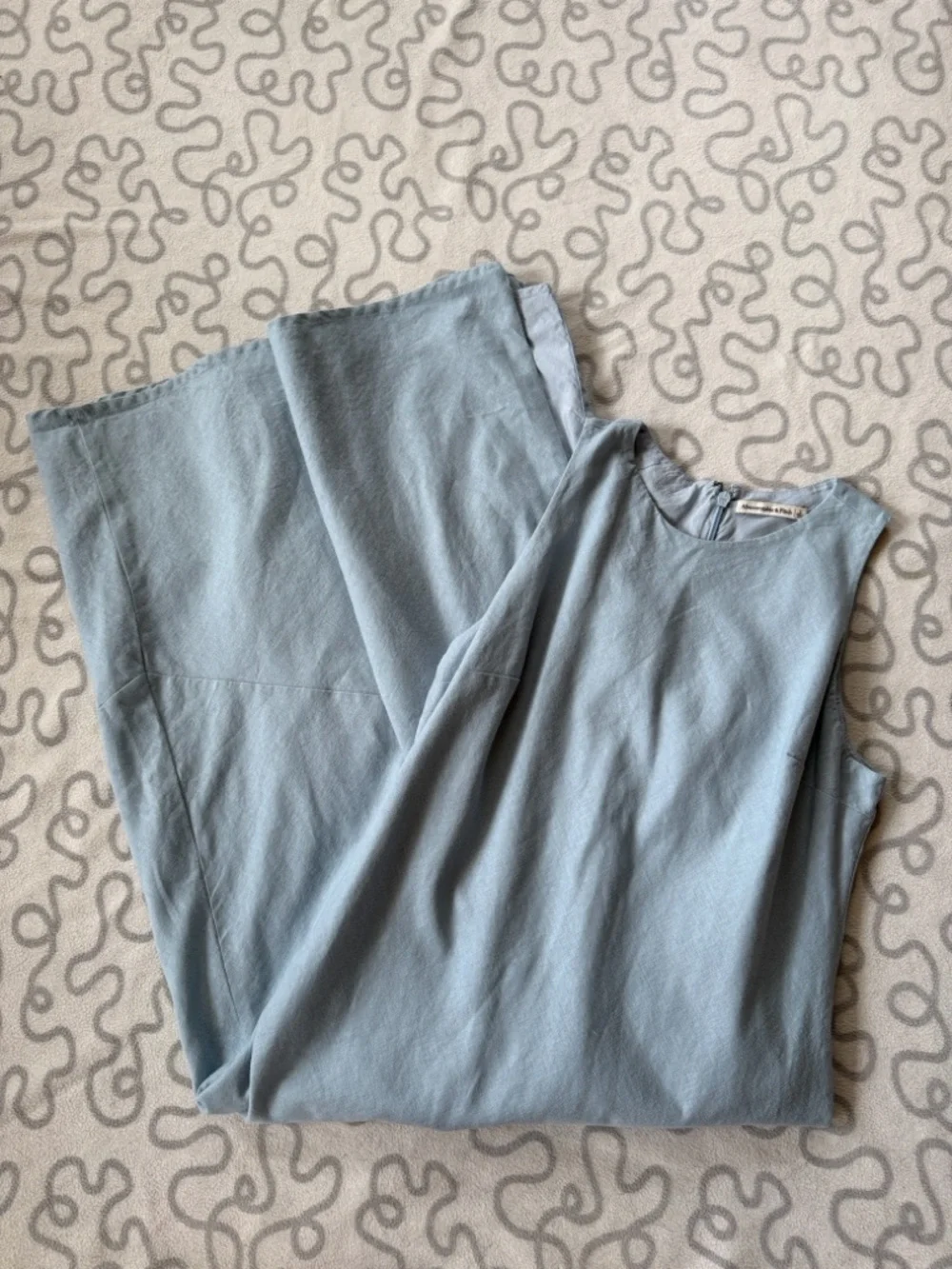 Abercrombie & Fitch High-Neck Linen-Blend Maxi Dress